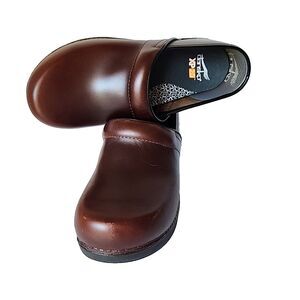 Dansko XP 2.0 Brown Leather Clog Womens Size EU 38 US 7.5 8